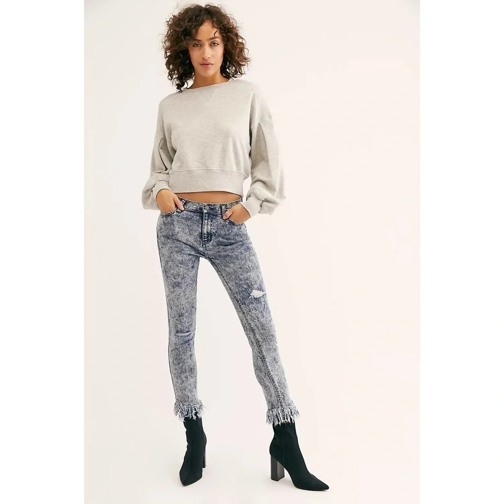 FREE PEOPLE | Great Heights Acid Wash Frayed High Rise Skinny Jeans Size 27